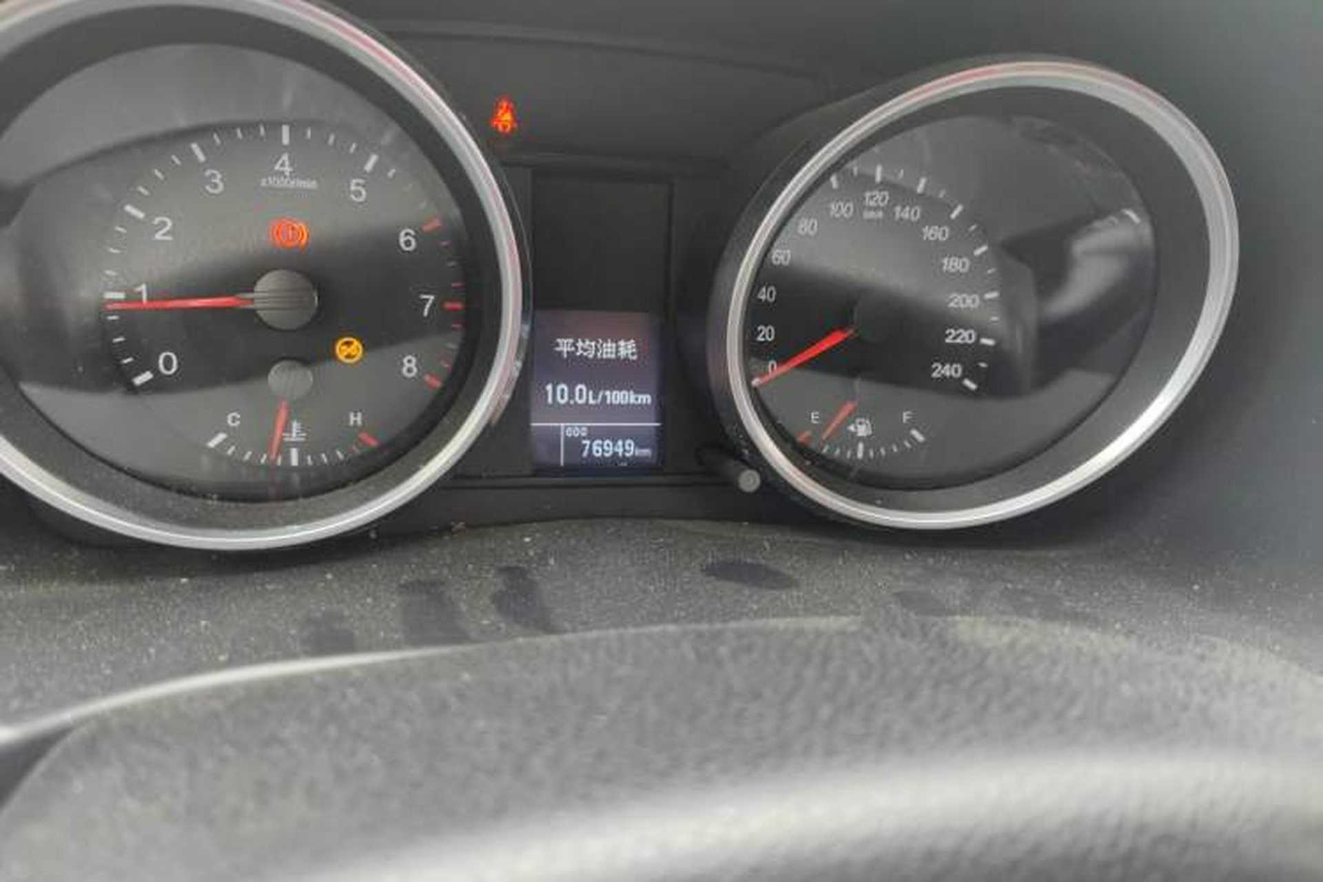 Used Haval H6 2017 Red-Label Sport Edition 1.5T Manual Two-Wheel Drive Elite Model Odometer Close Up