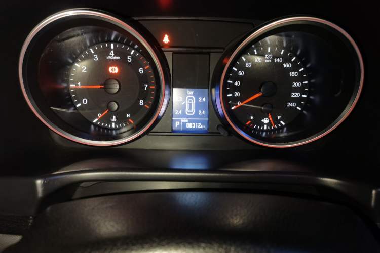 Used Haval H6 2017 Red-Label Sport Edition 1.5T Automatic Two-Wheel Drive Luxury Model Odometer Close Up