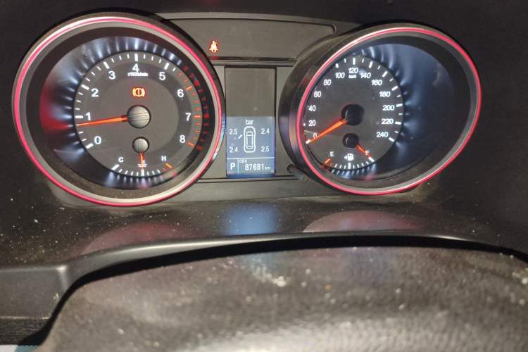 Used Haval H6 2017 Red-Label Sport Edition 1.5T Automatic Two-Wheel Drive Luxury Model Odometer Close Up