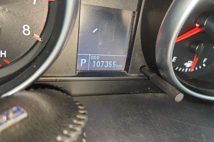 Used Haval H6 2017 Classic Edition 1.5T Automatic Two-Wheel Drive Urban Model Odometer Close Up