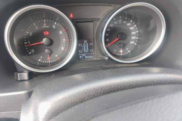 Used Haval H6 2017 Blue Label Sport Edition 1.5T Automatic Two-Wheel Drive Luxury Model Odometer Close Up
