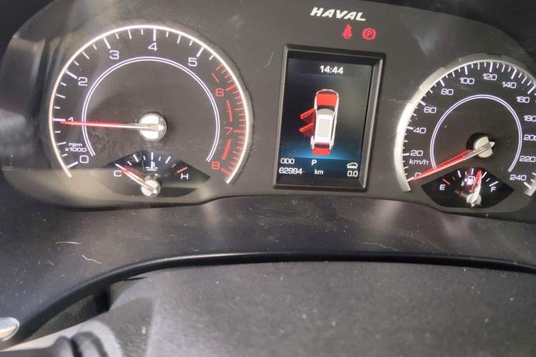 Used Haval H6 2017 Red-Label 1.3T Automatic Two-Wheel Drive ZhiShang Model Odometer Close Up