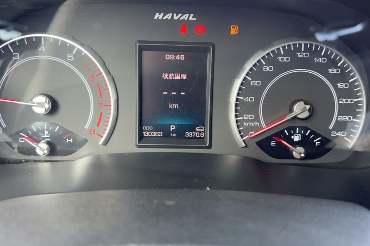 Used Haval H6 2017 Red Label 2.0T Automatic Two-Wheel Drive ZhiShang Model Odometer Close Up