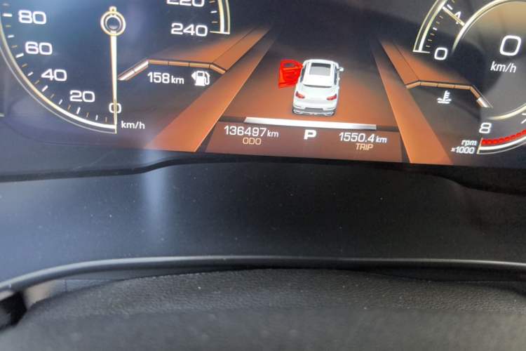 Used Haval H6 2017 Red-Label 2.0T Automatic Two-Wheel Drive Leading Edition Odometer Close Up