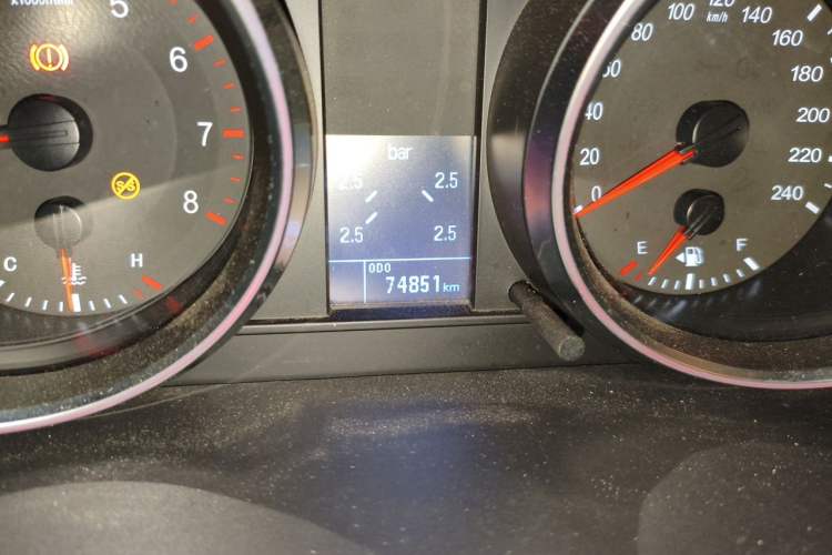 Used Haval H6 2017 Red-Label Sport Edition 1.5T Manual Two-Wheel Drive Elite Model Odometer Close Up