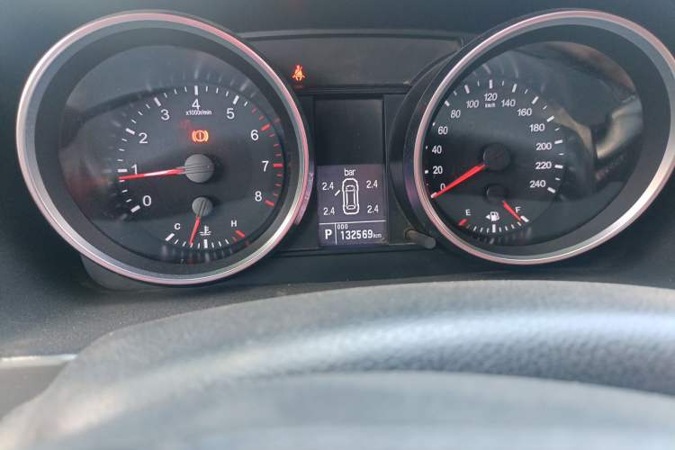 Used Haval H6 2017 Red-Label Sport Edition 1.5T Automatic Two-Wheel Drive Luxury Model Odometer Close Up