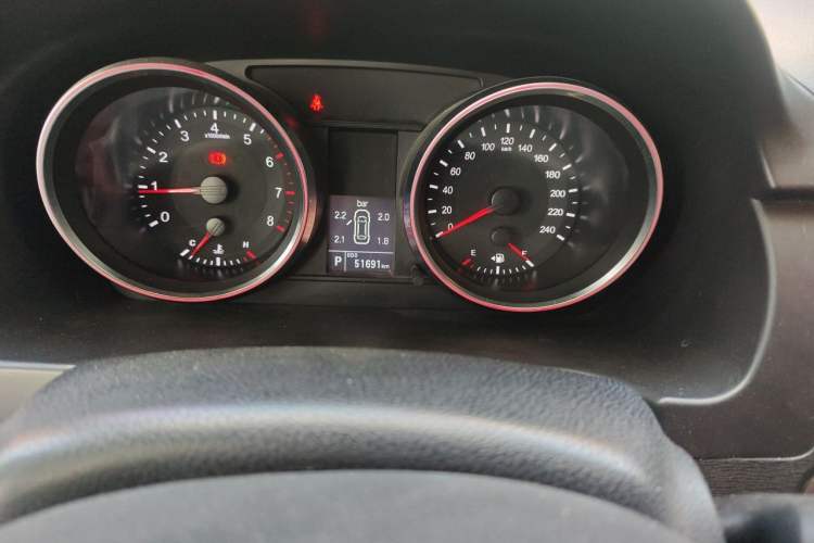 Used Haval H6 2017 Red-Label Sport Edition 1.5T Automatic Two-Wheel Drive Luxury Model Odometer Close Up
