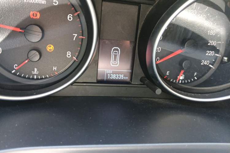 Used Haval H6 2017 Classic Edition 1.5T Manual Two-Wheel Drive Urban Model Odometer Close Up