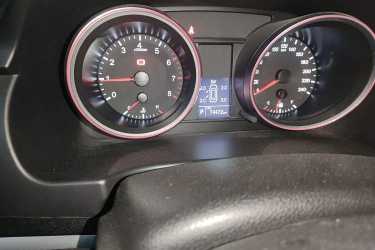 Used Haval H6 2017 Blue Label Sport Edition 1.5T Automatic Two-Wheel Drive Luxury Model Odometer Close Up
