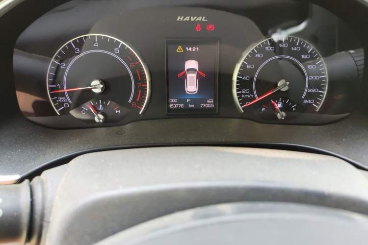 Used Haval H6 2017 Red-Label 1.3T Automatic Two-Wheel Drive ZhiShang Model Odometer Close Up