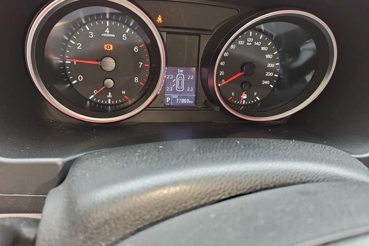 Used Haval H6 2017 Red-Label Sport Edition 1.5T Automatic Two-Wheel Drive Luxury Model Odometer Close Up