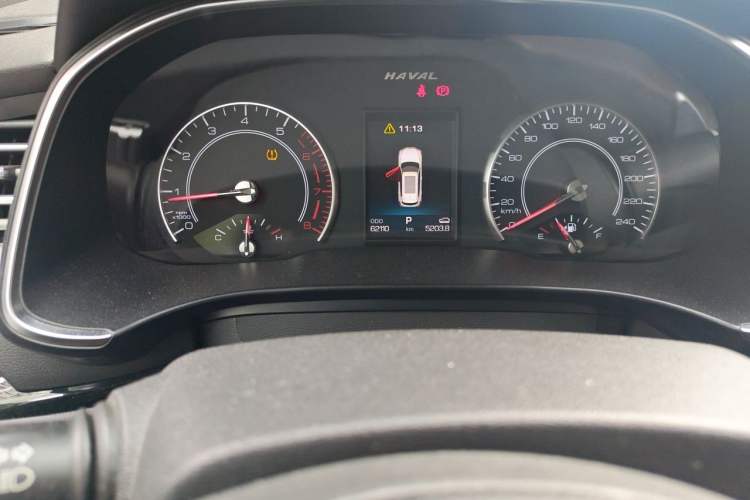 Used Haval H6 2017 Red Label 2.0T Automatic Two-Wheel Drive ZhiShang Model Odometer Close Up