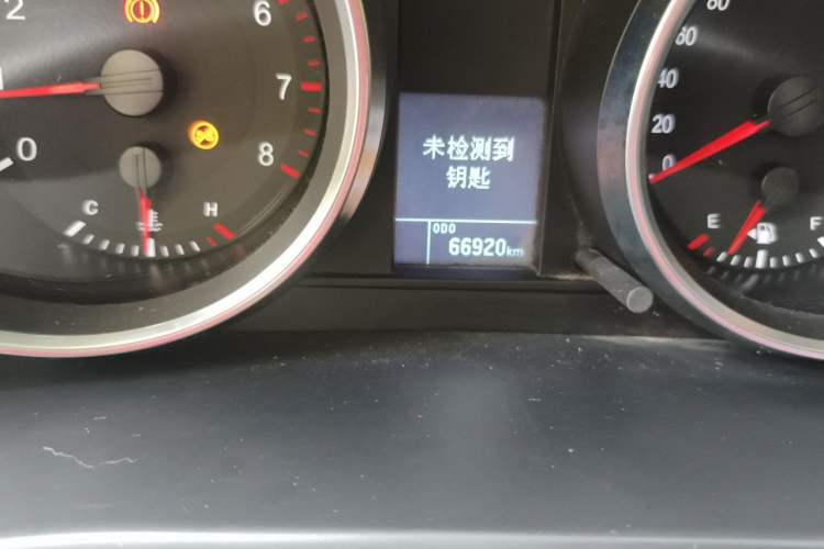 Used Haval H6 2017 Red-Label Sport Edition 1.5T Manual Two-Wheel Drive Elite Model Odometer Close Up