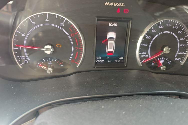 Used Haval H6 2017 Red Label 2.0T Automatic Two-Wheel Drive ZhiShang Model Odometer Close Up