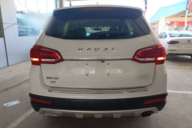 Used Haval H6 2017 Red-Label Sport Edition 1.5T Manual Two-Wheel Drive Elite Model Rear
