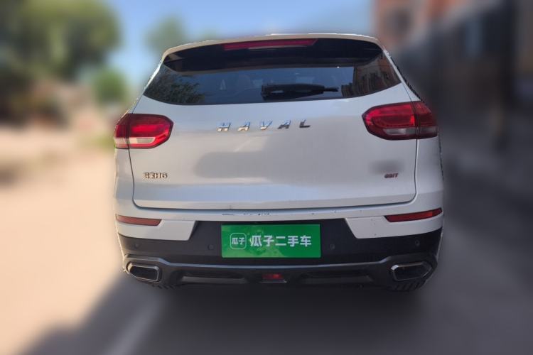 Used Haval H6 2017 Red Label 2.0T Automatic Two-Wheel Drive ZhiShang Model Rear