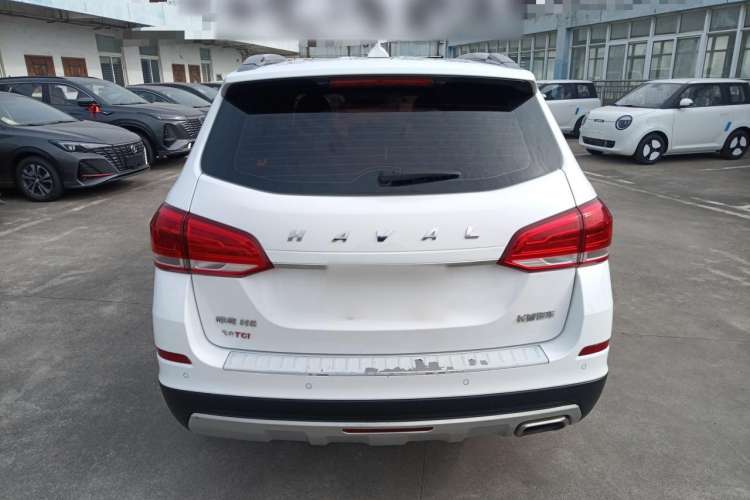 Used Haval H6 2017 Blue Label Sport Edition 2.0T Diesel Manual Two-Wheel Drive Elite Model Rear