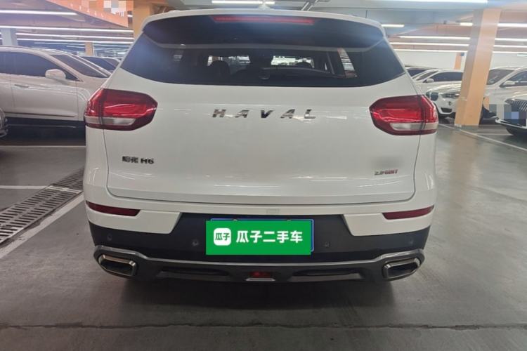 Used Haval H6 2017 Red Label 2.0T Automatic Two-Wheel Drive ZhiShang Model Rear