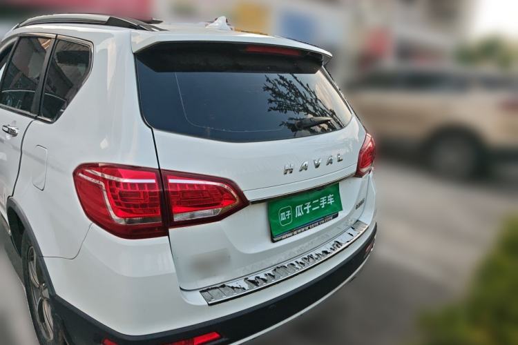 Used Haval H6 2017 Red-Label Sport Edition 1.5T Manual Two-Wheel Drive Elite Model Rear