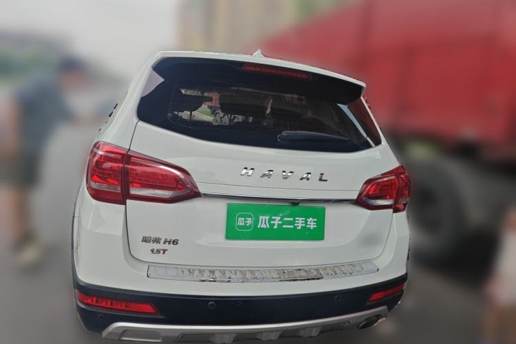 Used Haval H6 2017 Red-Label Sport Edition 1.5T Manual Two-Wheel Drive Elite Model Rear
