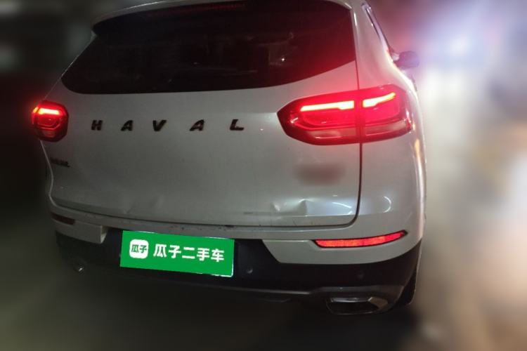 Used Haval H6 2017 Red Label 2.0T Automatic Two-Wheel Drive ZhiShang Model Rear