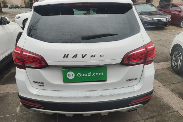 Used Haval H6 2017 Red-Label Sport Edition 1.5T Manual Two-Wheel Drive Elite Model Rear