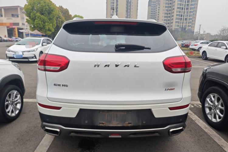 Used Haval H6 2017 Red Label 2.0T Automatic Two-Wheel Drive ZhiShang Model Rear