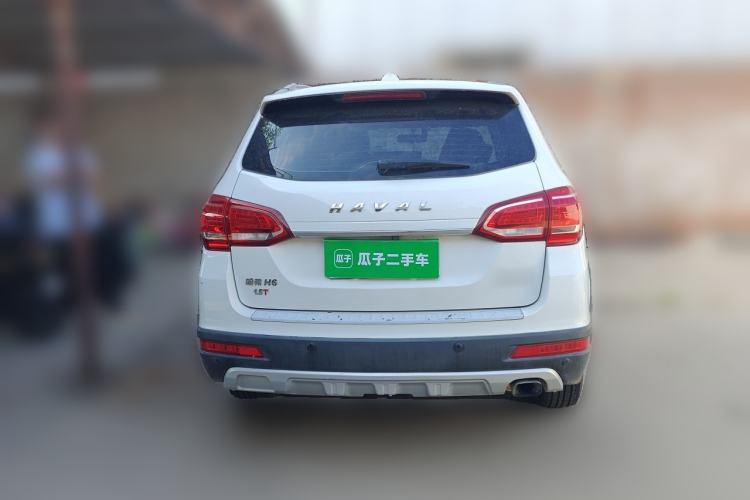 Used Haval H6 2017 Red-Label Sport Edition 1.5T Manual Two-Wheel Drive Elite Model Rear