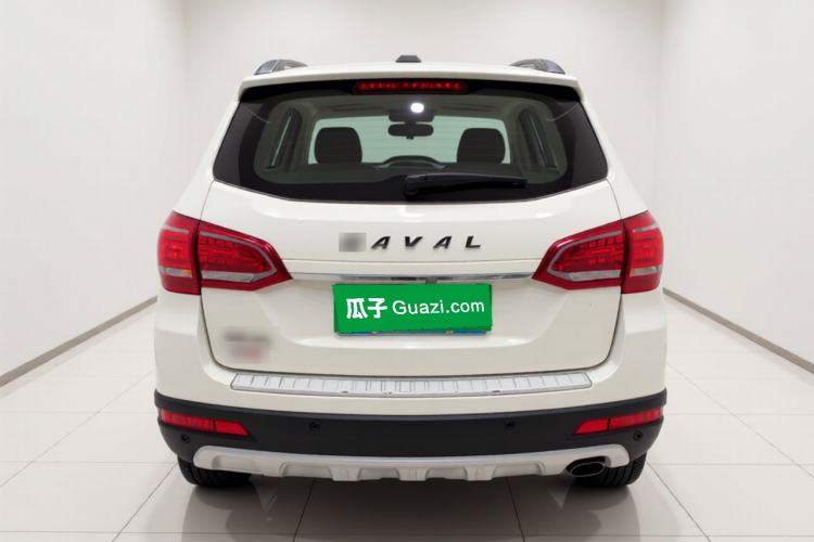 Used Haval H6 2017 Red-Label Sport Edition 2.0T Diesel Manual Two-Wheel Drive Elite Model China V Standard Rear