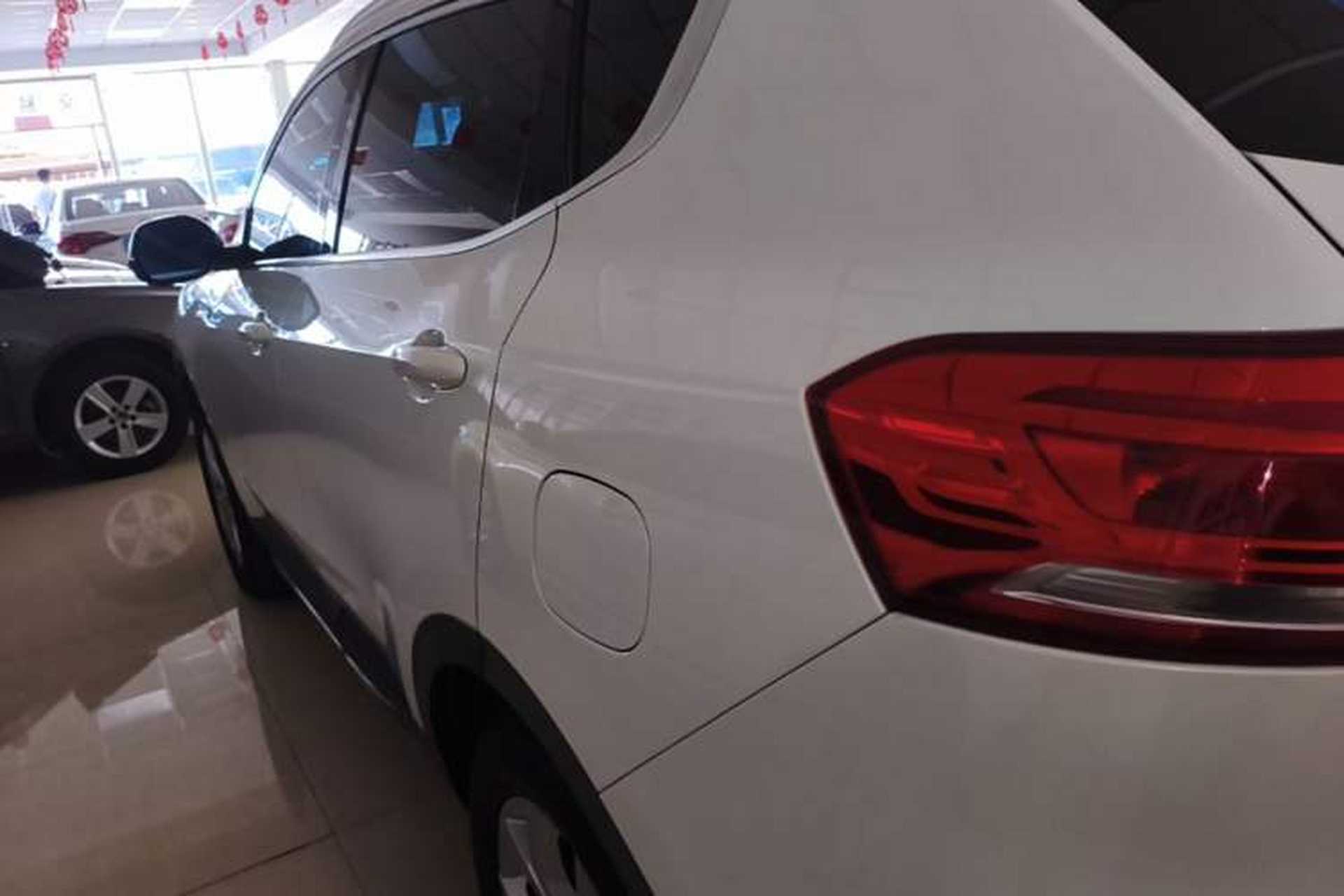Used Haval H6 2017 Red-Label 1.5T Automatic Two-Wheel Drive Luxury Model Rear Left 45 Deg