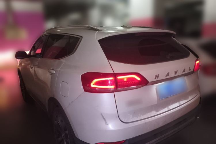 Used Haval H6 2017 Blue Label 1.5T Automatic Two-Wheel Drive ZhiShang Model Rear Left 45 Deg