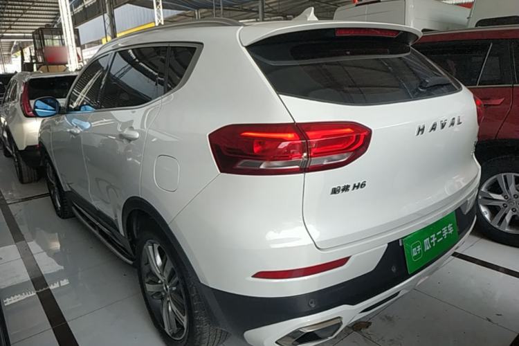 Used Haval H6 2017 Red Label 2.0T Automatic Two-Wheel Drive ZhiShang Model Rear Left 45 Deg