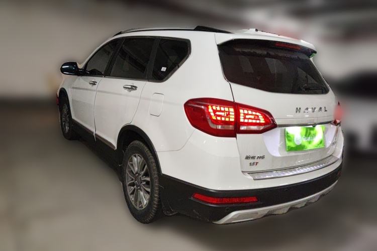 Used Haval H6 2017 Red-Label Sport Edition 1.5T Automatic Two-Wheel Drive Luxury Model Rear Left 45 Deg