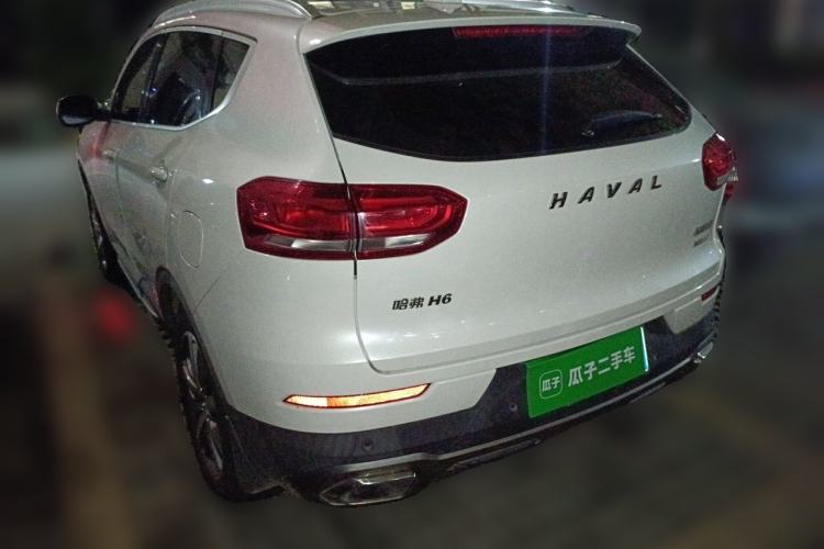 Used Haval H6 2017 Red Label 2.0T Automatic Two-Wheel Drive ZhiShang Model Rear Left 45 Deg