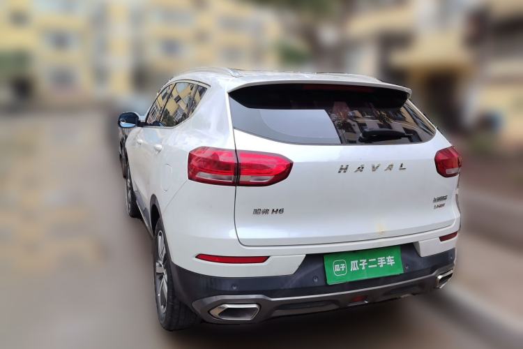 Used Haval H6 2017 Red Label 2.0T Automatic Two-Wheel Drive ZhiShang Model Rear Left 45 Deg