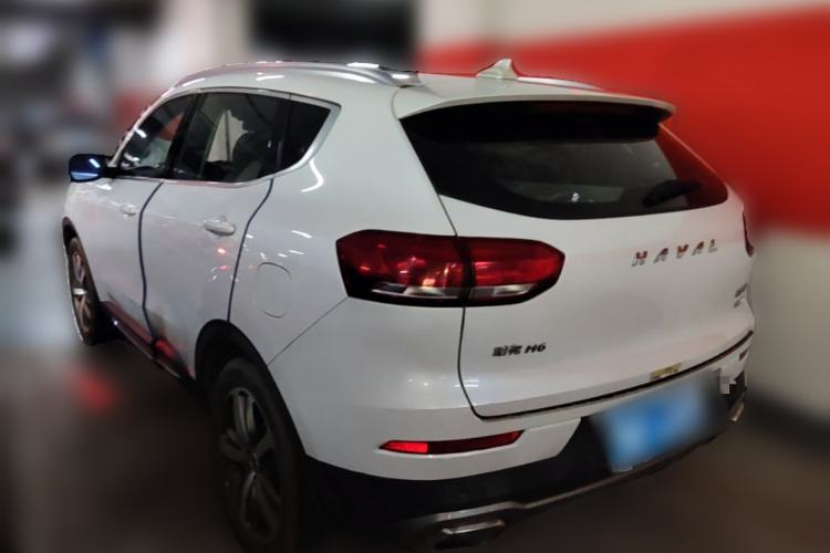 Used Haval H6 2017 Red Label 2.0T Automatic Two-Wheel Drive ZhiShang Model Rear Left 45 Deg