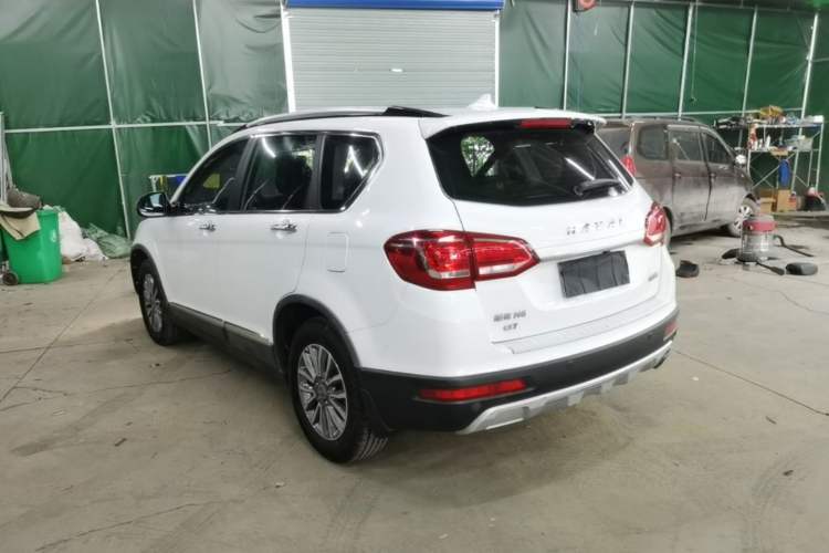 Used Haval H6 2017 Red-Label Sport Edition 1.5T Automatic Two-Wheel Drive Luxury Model Rear Left 45 Deg