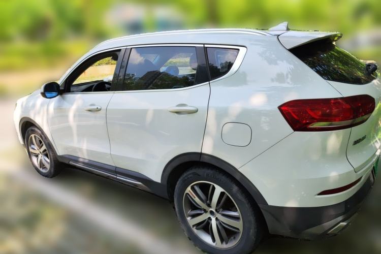 Used Haval H6 2017 Red-Label 1.3T Automatic Two-Wheel Drive ZhiShang Model Rear Left 45 Deg