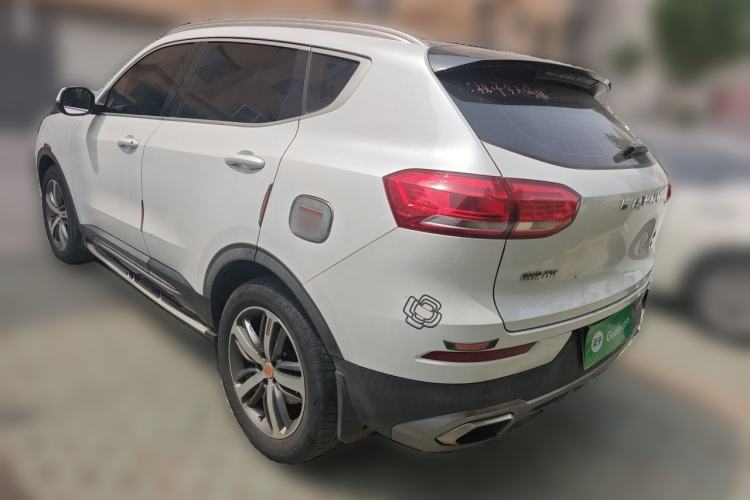 Used Haval H6 2017 Red Label 2.0T Automatic Two-Wheel Drive ZhiShang Model Rear Left 45 Deg