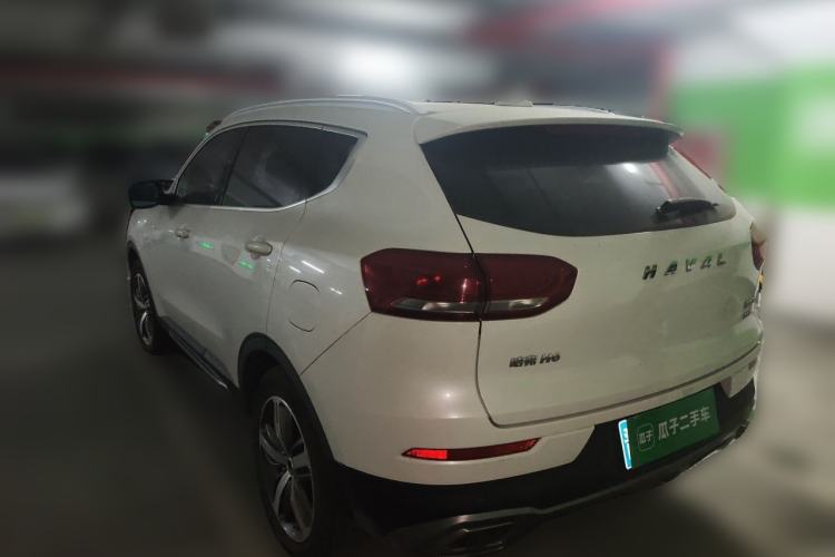 Used Haval H6 2017 Red Label 2.0T Automatic Two-Wheel Drive ZhiShang Model Rear Left 45 Deg