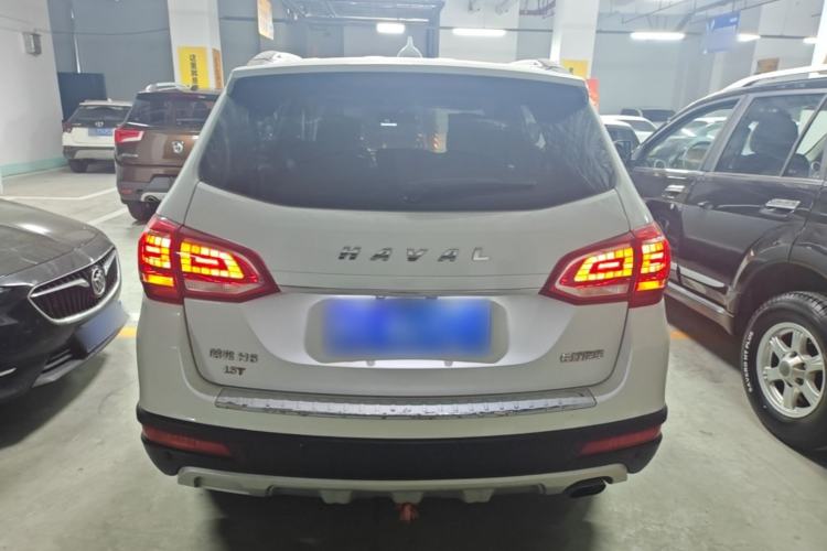 Used Haval H6 2017 Red-Label Sport Edition 1.5T Manual Two-Wheel Drive Elite Model Rear
