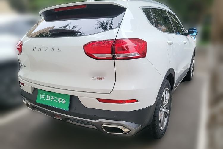 Used Haval H6 2017 Red Label 2.0T Automatic Two-Wheel Drive ZhiShang Model Rear Right 45 Deg