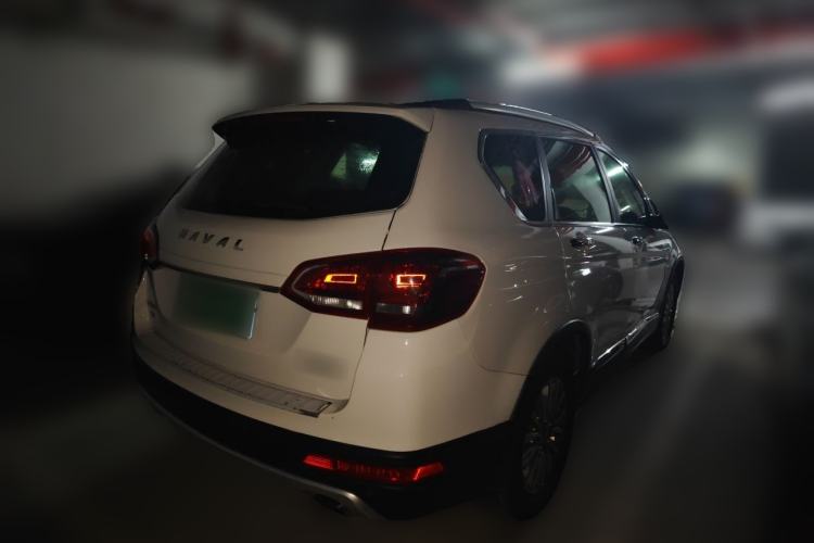 Used Haval H6 2017 Red-Label Sport Edition 1.5T Automatic Two-Wheel Drive Luxury Model Rear Right 45 Deg