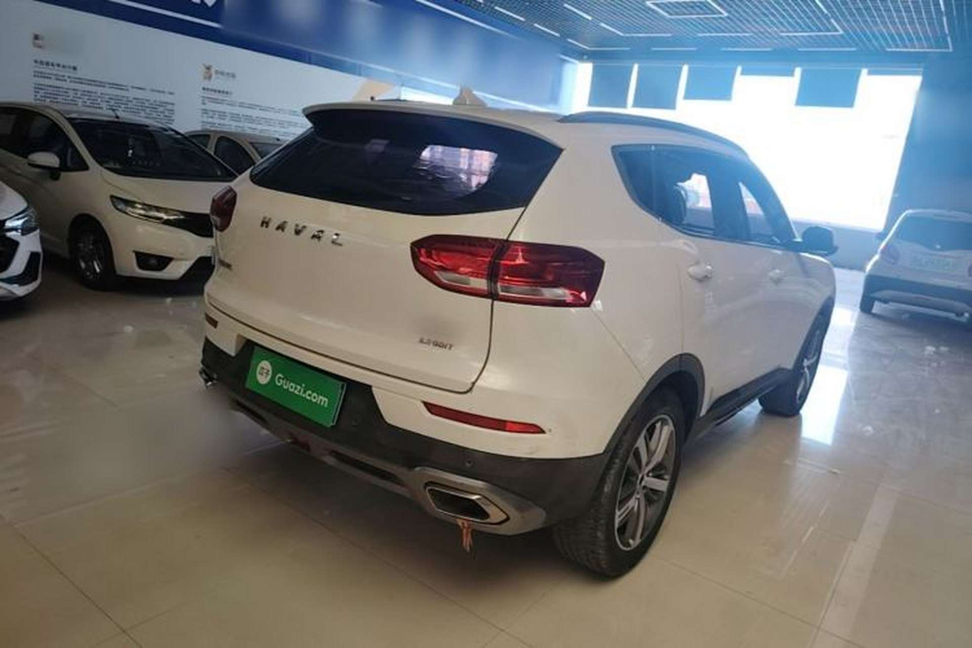 Used Haval H6 2017 Red Label 2.0T Automatic Two-Wheel Drive ZhiShang Model Rear Right 45 Deg