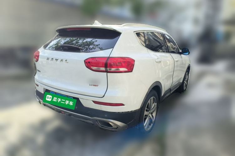 Used Haval H6 2017 Red Label 2.0T Automatic Two-Wheel Drive ZhiShang Model Rear Right 45 Deg