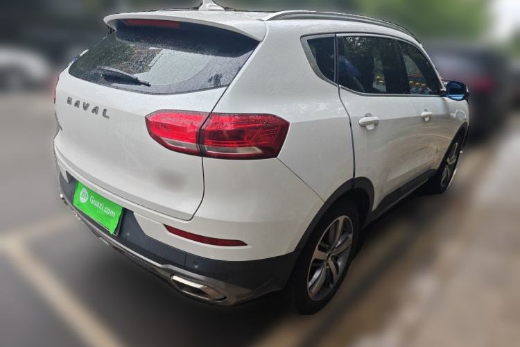 Used Haval H6 2017 Red Label 2.0T Automatic Two-Wheel Drive ZhiShang Model Rear Right 45 Deg