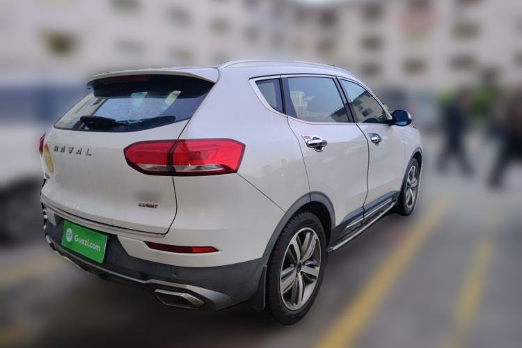 Used Haval H6 2017 Red Label 2.0T Automatic Two-Wheel Drive ZhiShang Model Rear Right 45 Deg