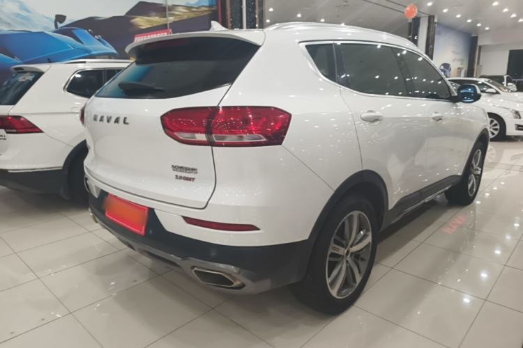 Used Haval H6 2017 Red Label 2.0T Automatic Two-Wheel Drive ZhiShang Model Rear Right 45 Deg