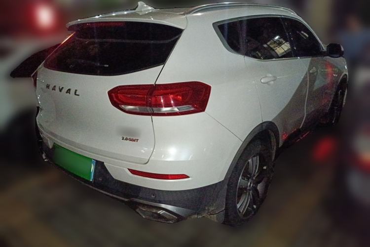 Used Haval H6 2017 Red Label 2.0T Automatic Two-Wheel Drive ZhiShang Model Rear Right 45 Deg