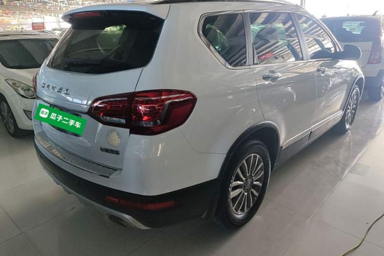 Used Haval H6 2017 Red-Label Sport Edition 1.5T Automatic Two-Wheel Drive Luxury Model Rear Right 45 Deg
